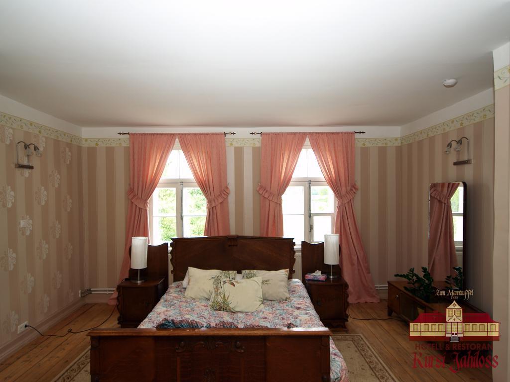 Kursi Hunting Manor Hotel Puurmani Phòng bức ảnh